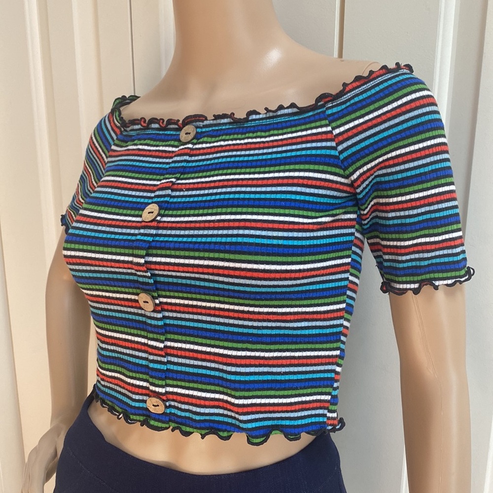 Ambiance Womens S/M Crop Top. Ribbed, ruffle, buttons, striped. So cute and fun. - Picture 4 of 12